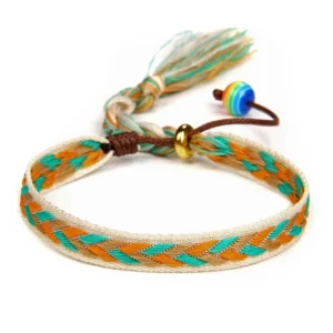 Damvästerländskt handgjort flätat armband med tofs - Typ 1