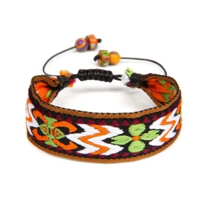 Damvästerländskt handgjort flätat armband med tofs - Typ 10