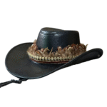 Fjäderprydd lädercowboyhatt