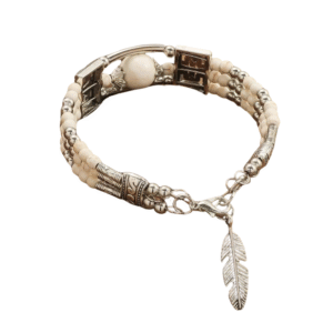 Västerländskt turkospärlat armband med silverfjäderanhäng - Vit